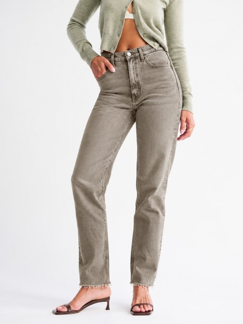 Abercrombie Curve Love ’90s Straight Ultra High Rise Jeans Size 29/8